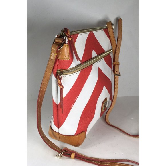 Dooney & Bourke Red and White Chevron Striped Leather Crossbody Shoulder Bag - Picture 4 of 12
